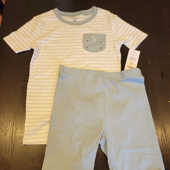 Carter's boys pajamas - Picture 2 of 4
